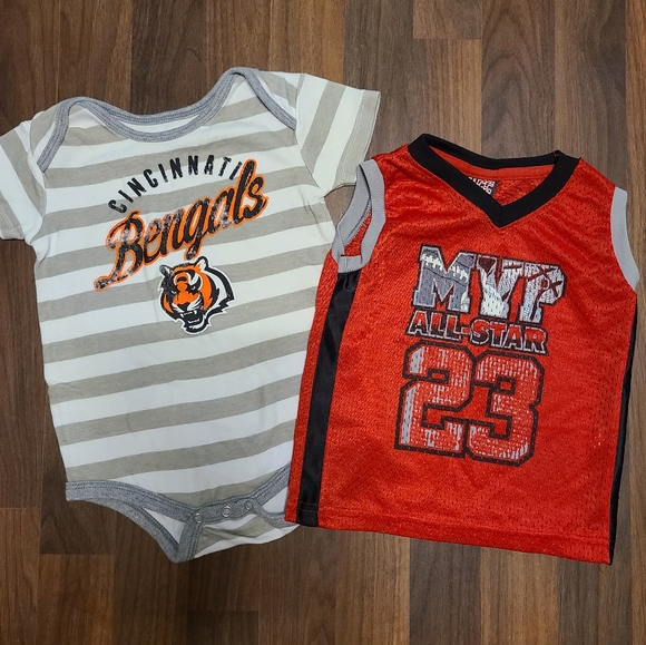 NFL Other - Cincinnati Bengals/ 'MVP' (2 tops)